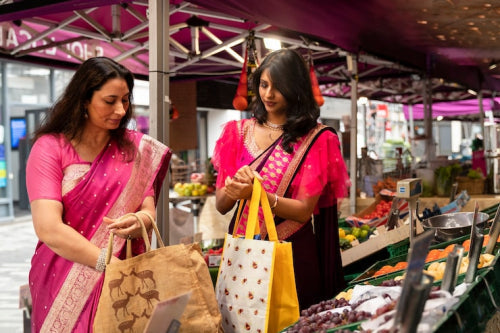 How Ethical Shopping Supports Small Businesses