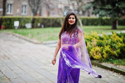 A Guide to Lightweight Fabrics for Comfortable Ethnic Wear