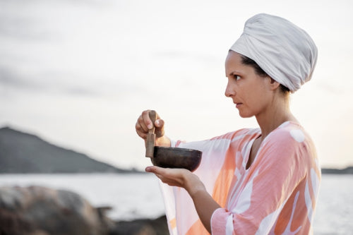 Sustainable Skincare from India Draws on Ancient Herbal Knowledge