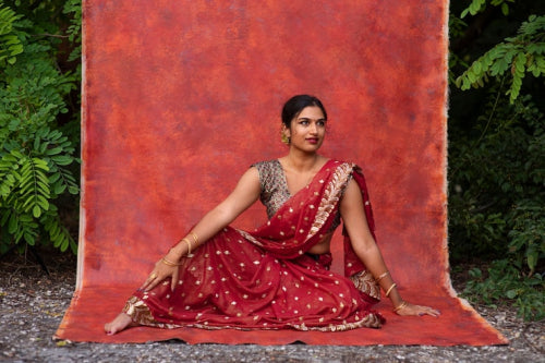 The Timeless Elegance of the Saree: A Cultural Icon of India