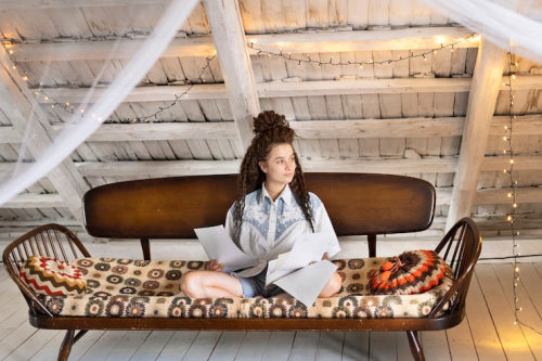 How Kalamkari Techniques Shape Contemporary Home Furnishings