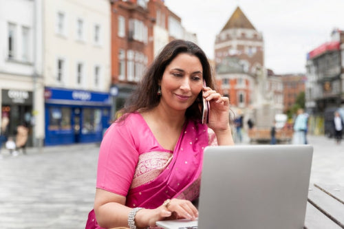 Weavers Benefit From Expanded Digital Market Reach