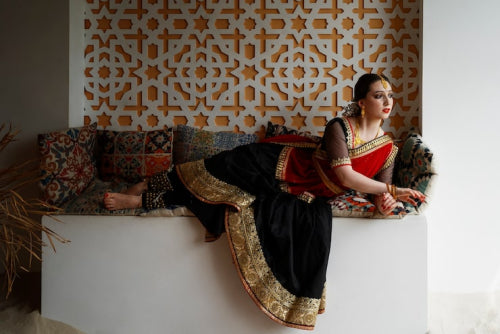 Artisan-Led Innovations in Contemporary Handloom Designs