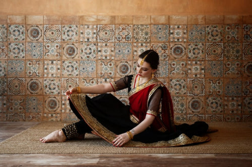 How Linen and Tussar Sarees Blend Tradition With Contemporary Needs