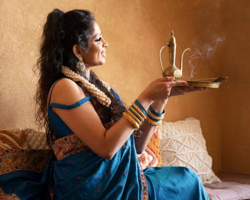 How Traditional Crafts Blend With Contemporary Lifestyles