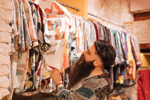 Why Urban Shoppers Are Turning to Handloom Apparel for Everyday Wear
