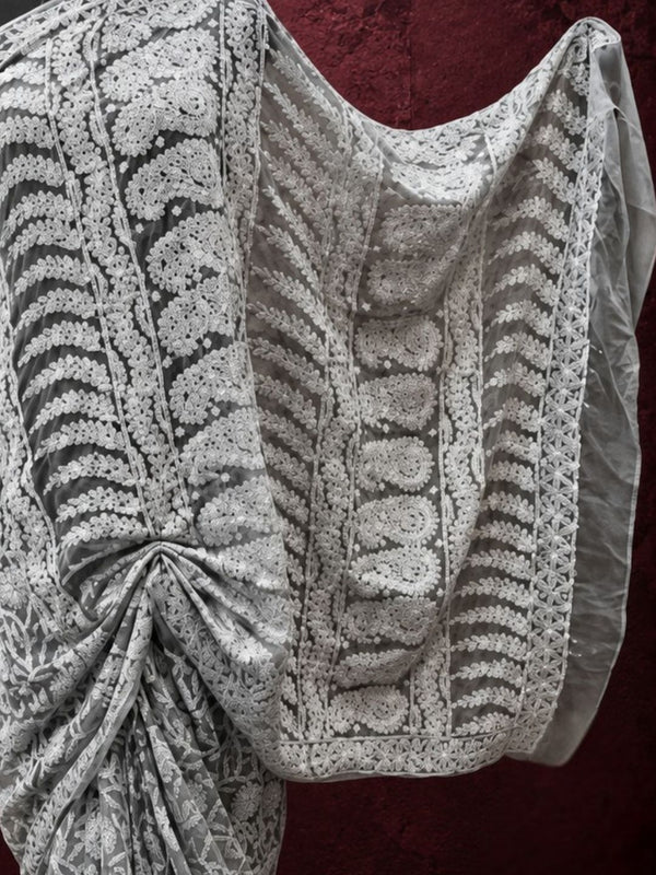 Indiehaat | Gray Georgette Chikankari Saree | Lucknowi