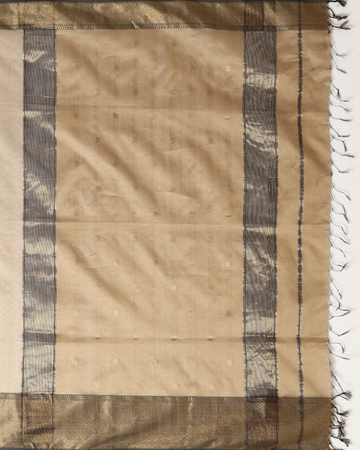 Quaint Maheshwari Pure Silk Butta Body Gray Saree