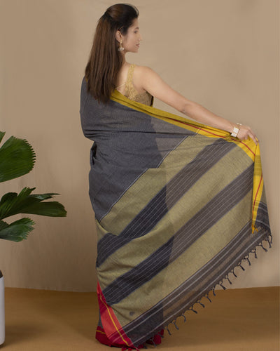 Buy Patteda Anchu Handloom Cotton Sarees Online | Indiehaat