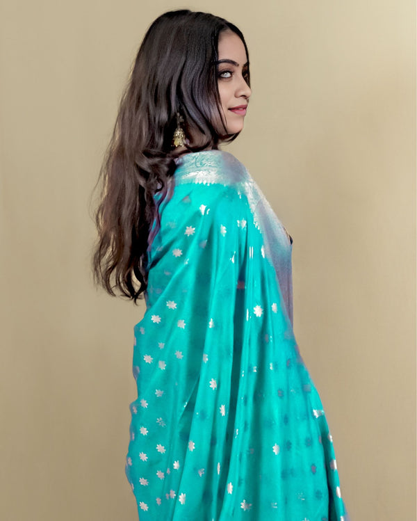Indiehaat | Banarasi Georgette Silk Saree Blue