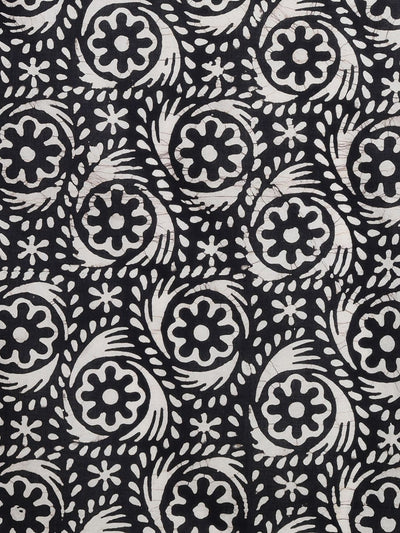 Indiehaat | Pure Mul Cotton Hand Wax Batik Suit Black & White