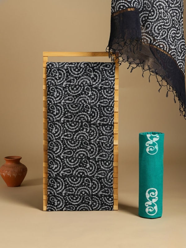 Indiehaat | Kota Doria Hand Wax Batik Suit Black