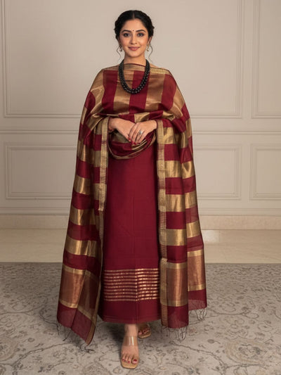 Indiehaat | Maheshwari Silk Zari Weaving Suit Red
