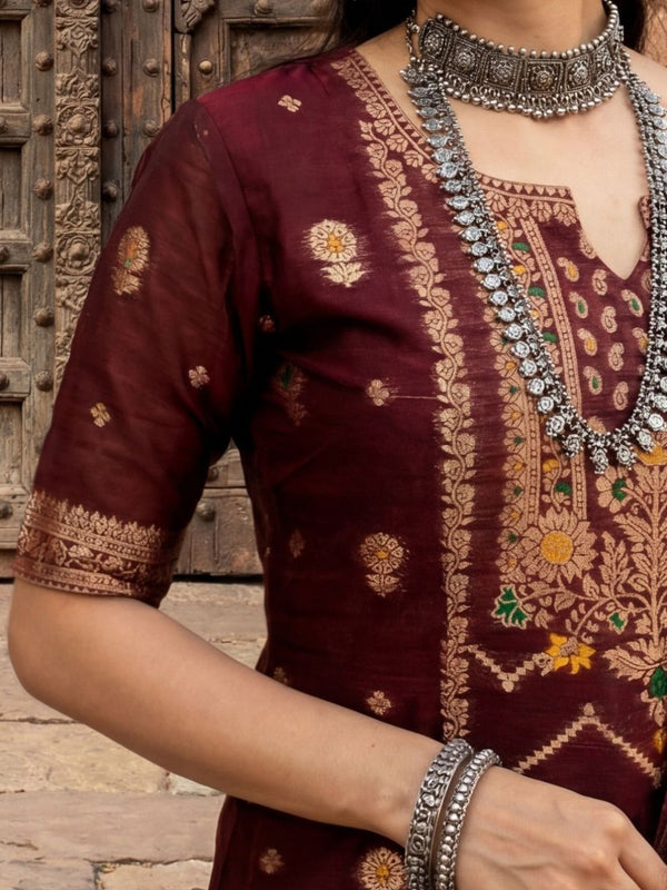 Indiehaat | Cotton Mix Brocade Stitched Suit Brown