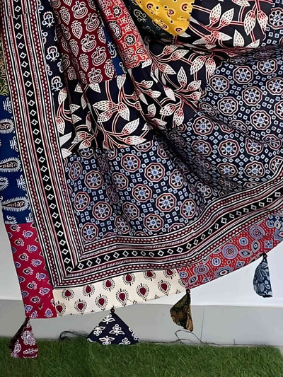 Indiehaat | Pure Mul Cotton Kantha Saree Brown