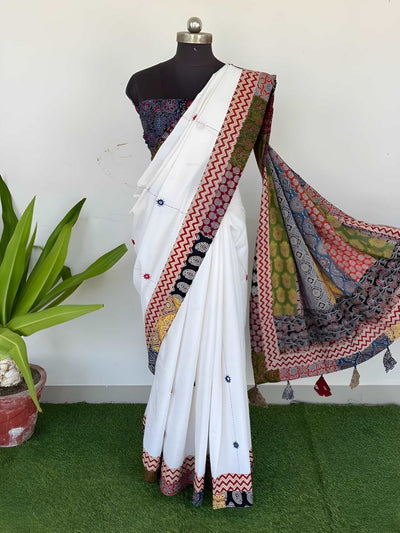 Indiehaat | Pure Mul Cotton Kantha Saree White
