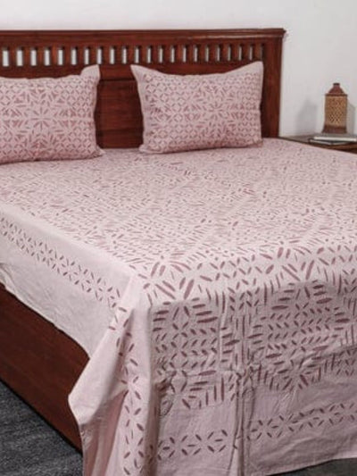 Aavaran Applique Double Bedsheet Light Pink
