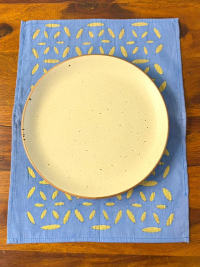 Indiehaat | Applique Cotton Table Runner & Mat Set Blue