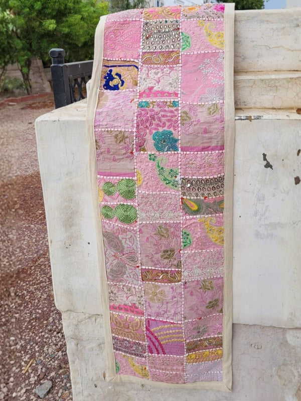 Indiehaat | Pure Cotton Kambadiya Work Table Runner White