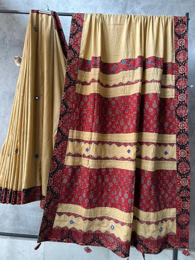 Indiehaat | Ajrakh Patch Work Pure Mul Cotton Saree Beige