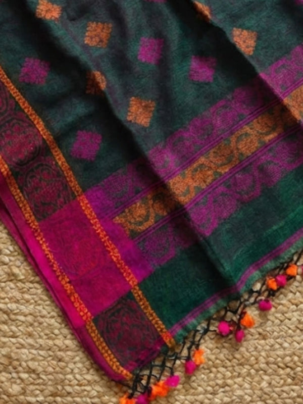 Indiehaat | Pure Linen Jamdani Saree Green