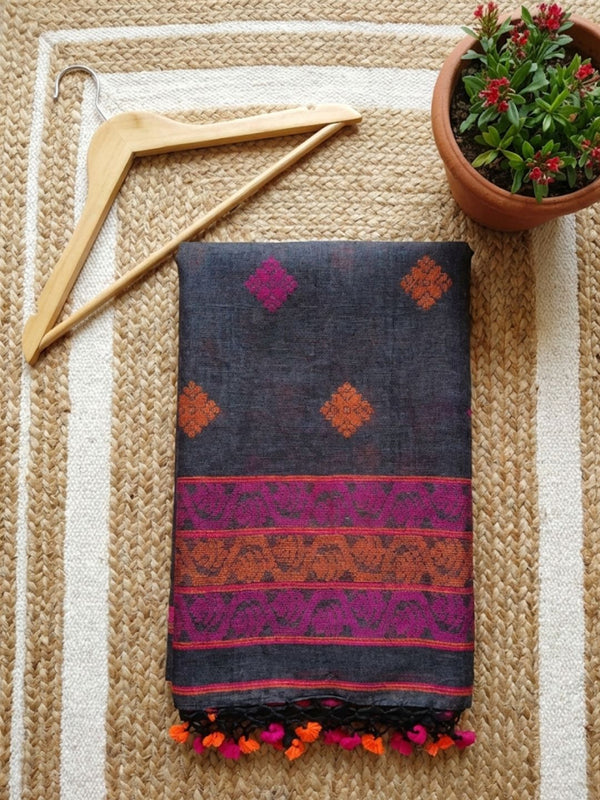 Indiehaat | Pure Linen Jamdani Saree Gray