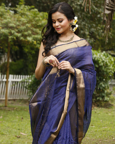 Indiehaat | Maheshwari Silk SareeRoyal Blue Color Check Design with Running Blouse