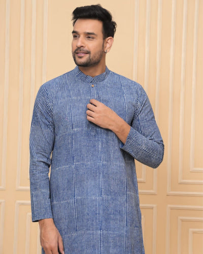 Indiehaat | Royal Reflection BlockPrinted Cotton Kurta Pyjama Clear Blue