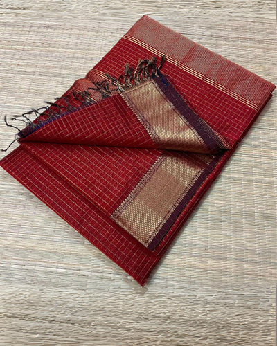 Indiehaat | Maheshwari Silk SareeDark Red Color Check Design with Running Blouse