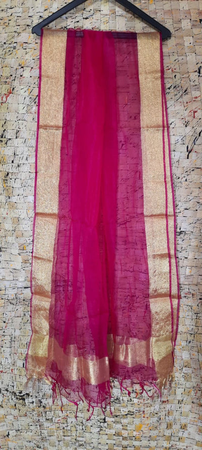 Hand Dyed Pure Organza Pink Dupatta-Indiehaat