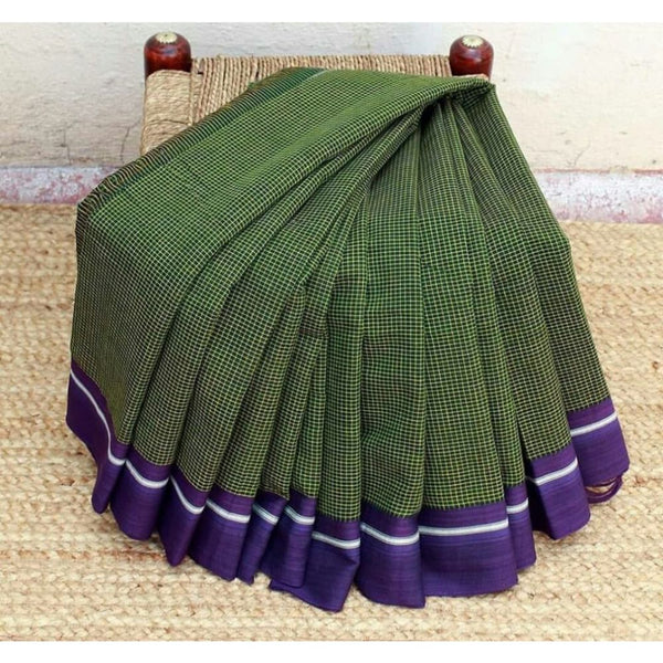 Patteda Anchu Handloom Mark Certified Pure Cotton Green Saree with Running Blouse-Indiehaat